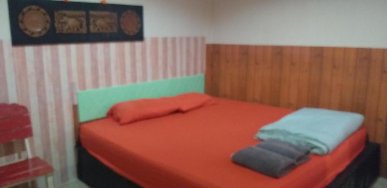 Hotel Tanyahouse à Chiang Rai Extérieur photo