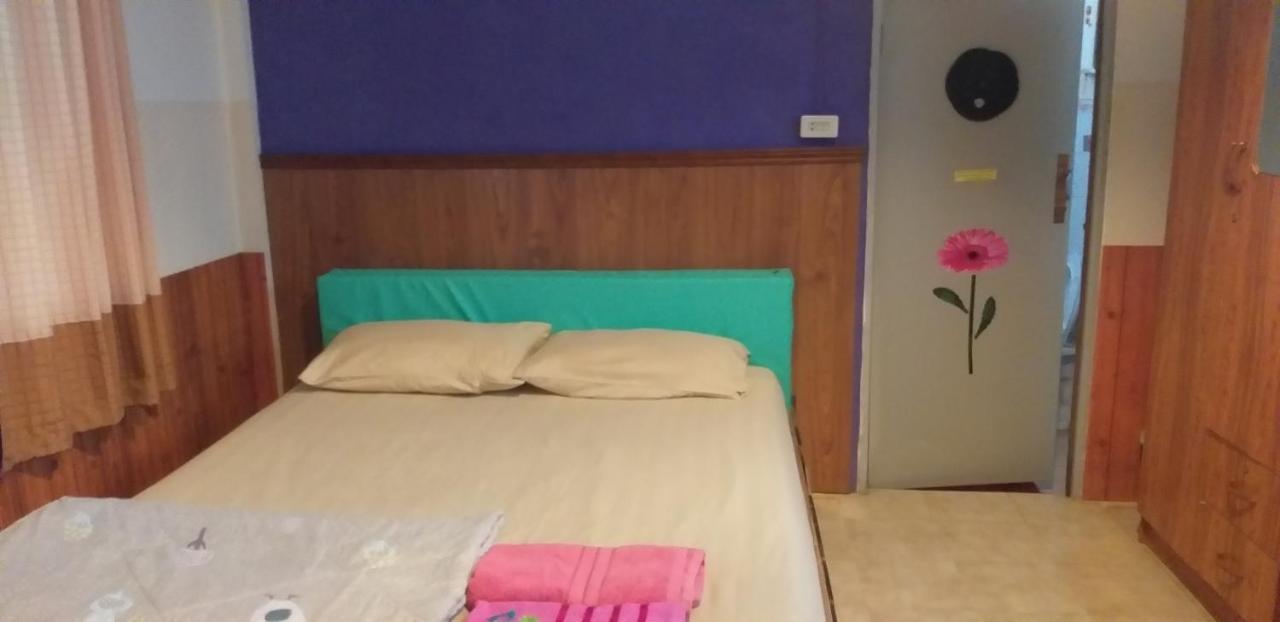 Hotel Tanyahouse à Chiang Rai Extérieur photo